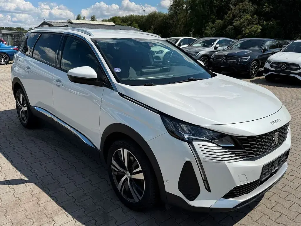 Gebraucht Peugeot 5008 Allure 131 PS (96 kW) 2021 Weiß SUV