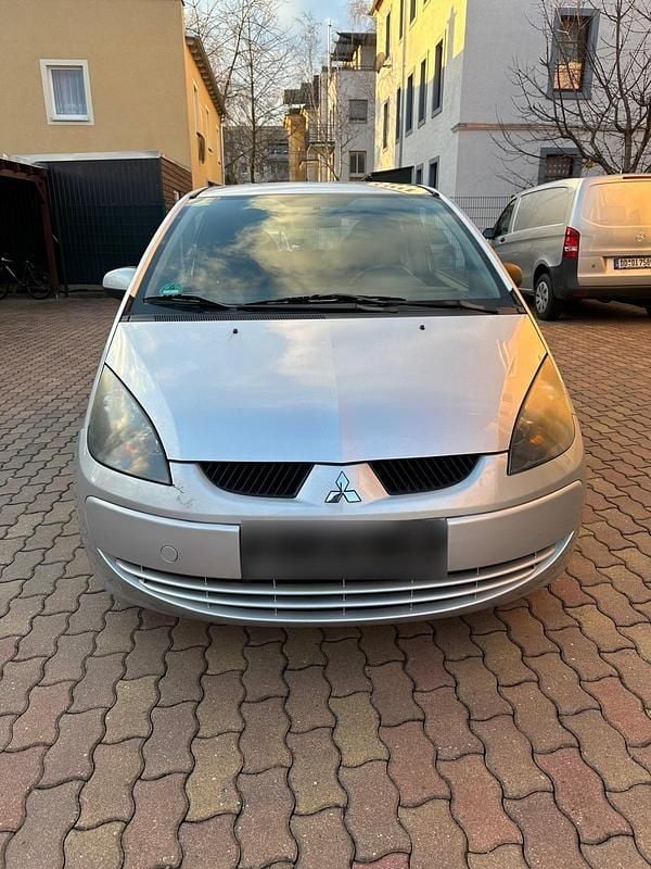 Gebraucht Mitsubishi Colt 95 PS (69 kW) 2008 Silber Kleinwagen