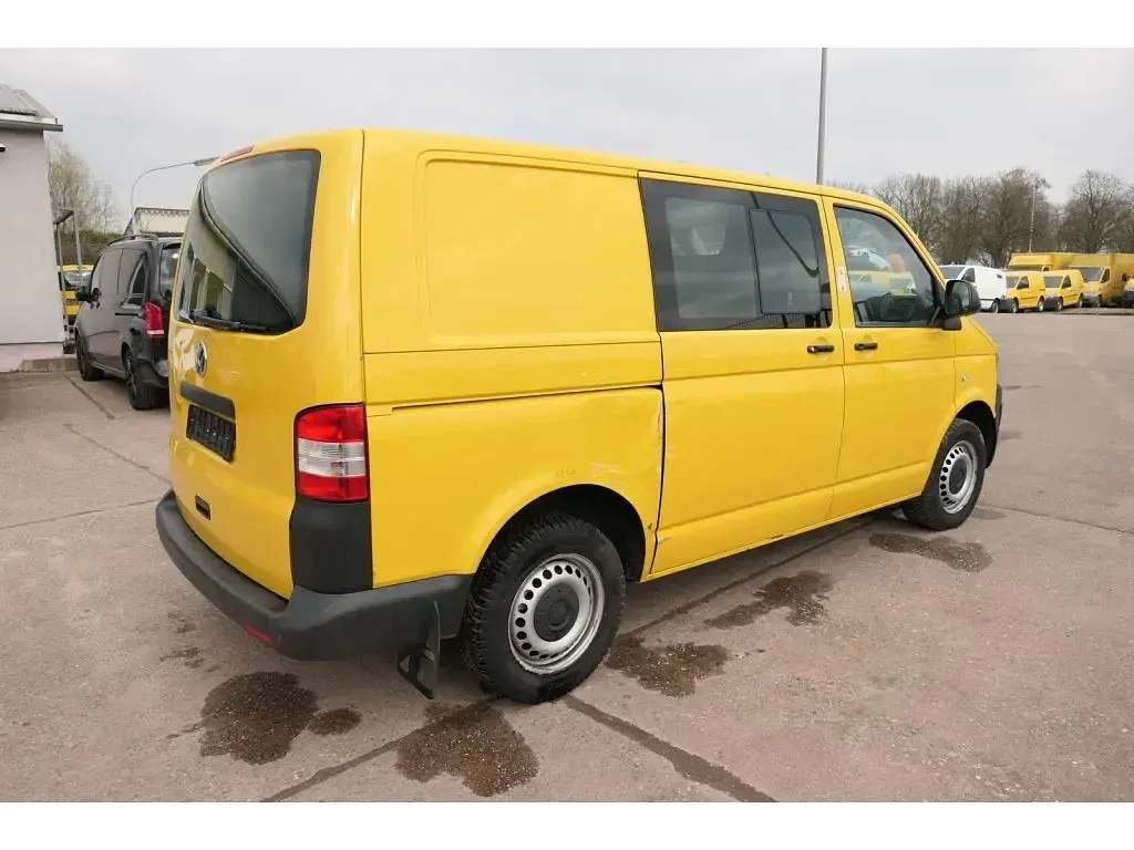 Gebraucht VW Transporter 84 PS (61 kW) 2013 Ginstergelb r1032 Van