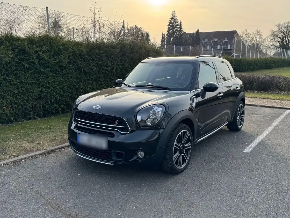 Second-hand Mini Cooper S 190 CP (139 kW) 2015 Negru Hatchback