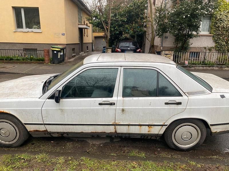 Gebraucht Mercedes 190 1988 Weiß Limousine