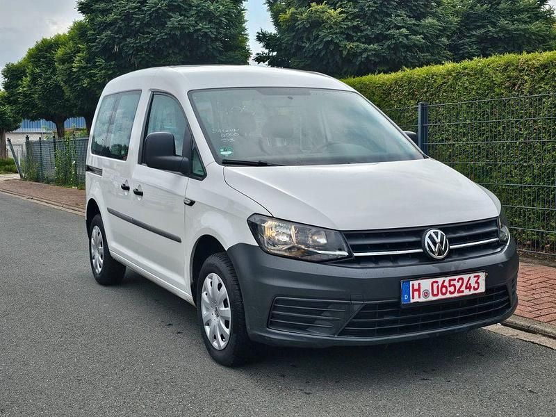 Weiß Gebraucht 2017 VW Caddy Van / Kleinbus | 8.160 € (Guter Preis) - Bild 1/4