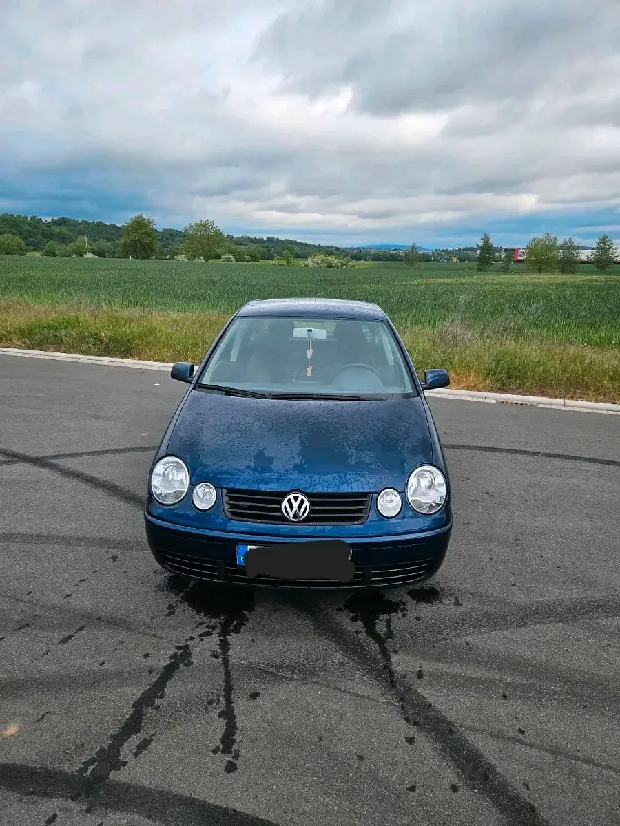 Gebraucht VW Polo 54 PS (39 kW) 2003 Blau Kleinwagen