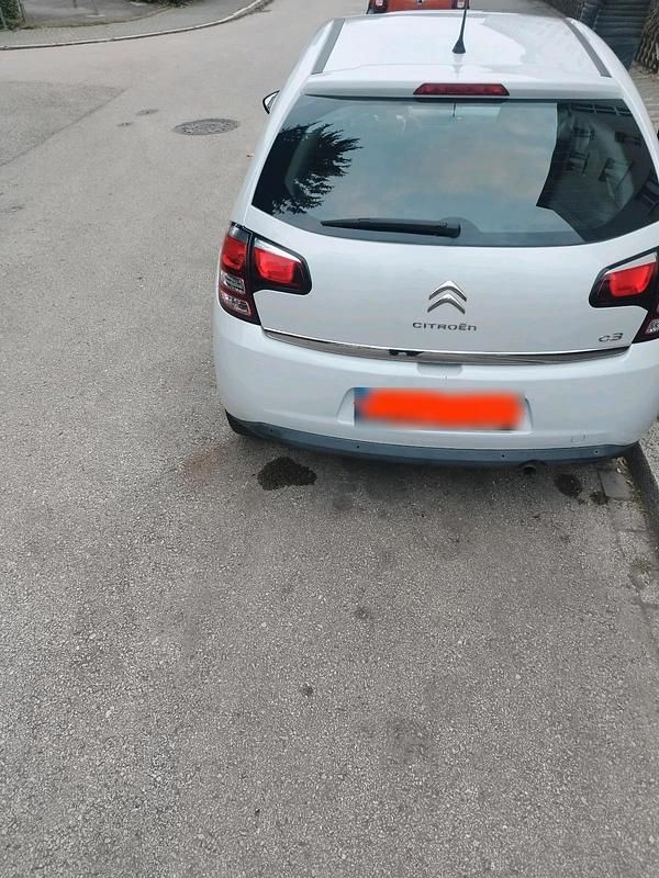 Gebraucht Citroën C3 68 PS (50 kW) 2014 Weiß Kleinwagen