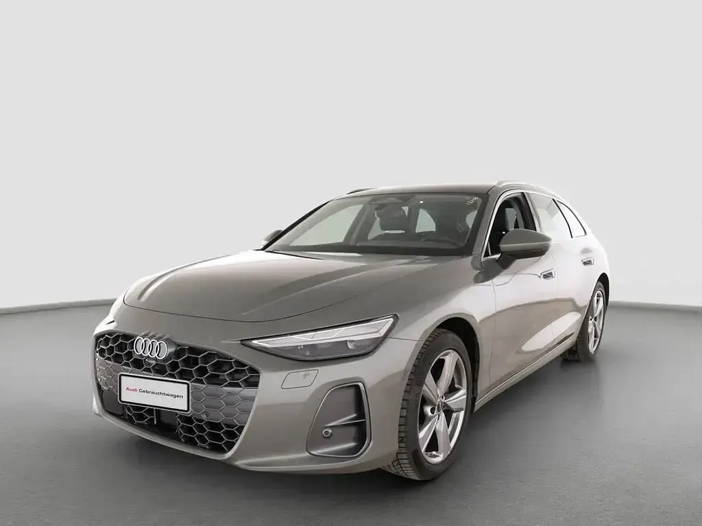 Gebraucht Audi A6 204 PS (150 kW) 2026 Chronosgrau metallic Kombi