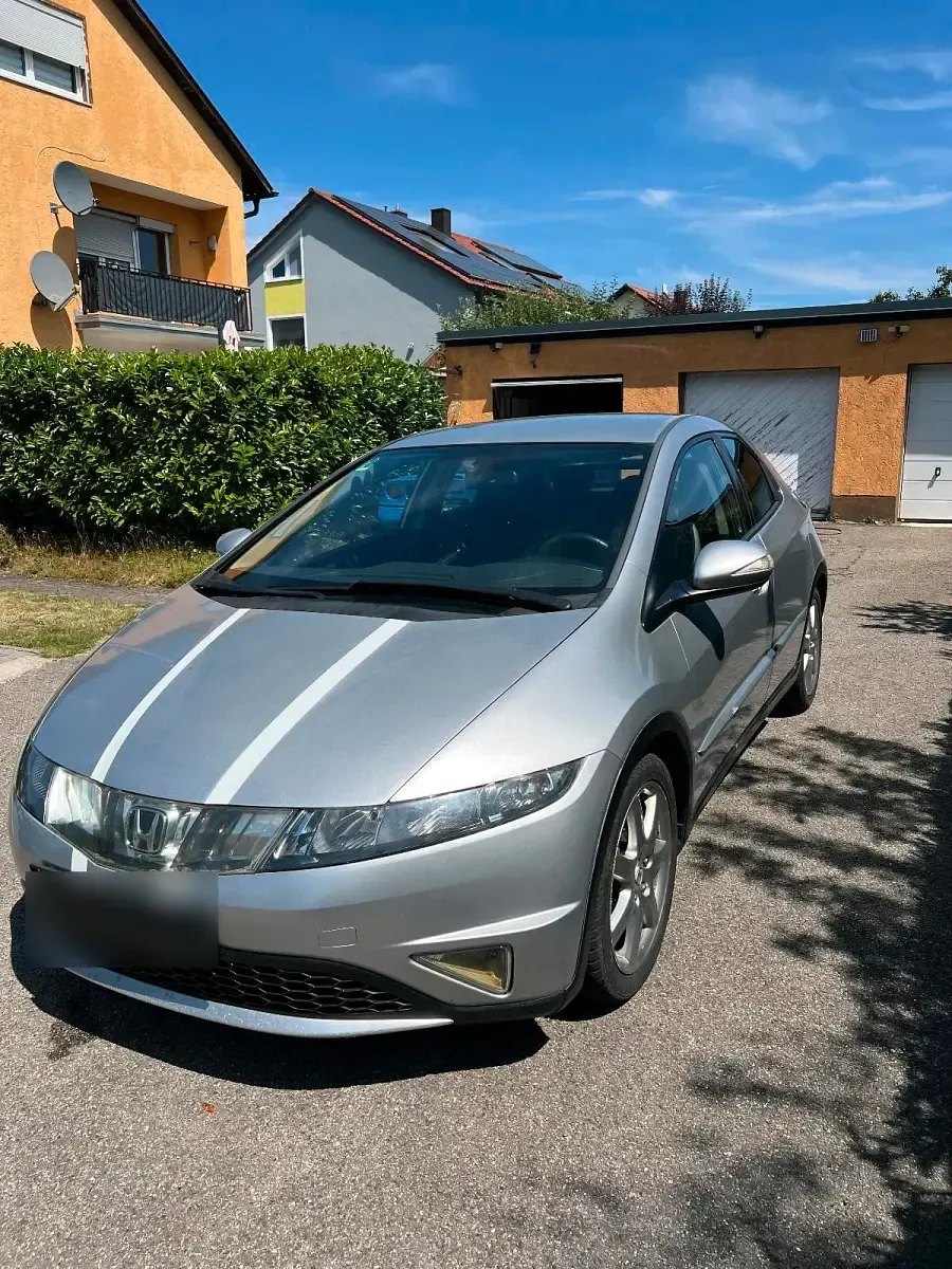 Gebraucht Honda Civic 140 PS (102 kW) 2007 Grau Kleinwagen