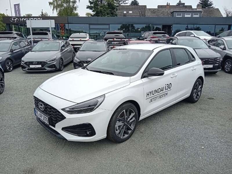 Atlas white Neu 2024 Hyundai i30 Advantage Limousine | 21.990 € (Fairer Preis) - Bild 1/4