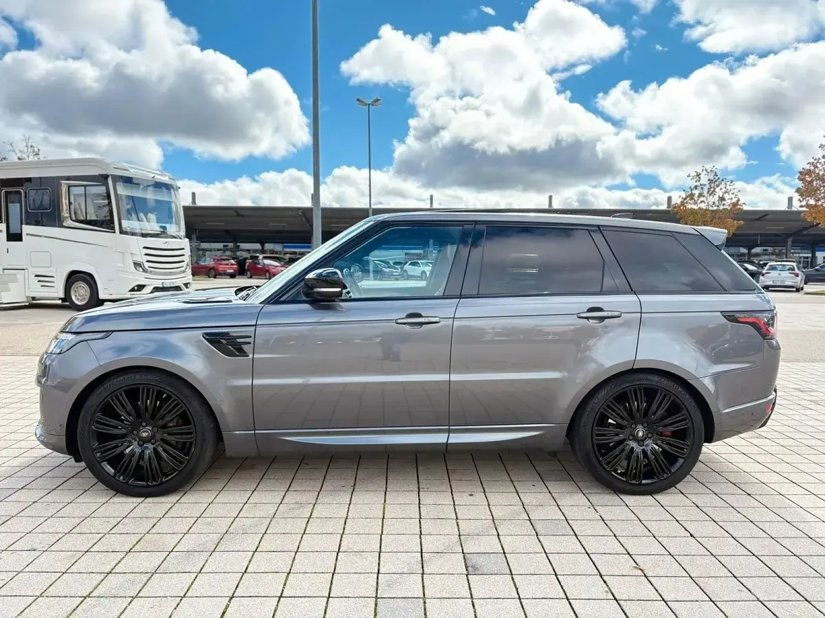 Gebraucht Land Rover Range Rover Sport Dynamic 340 PS (250 kW) 2019 Grau SUV