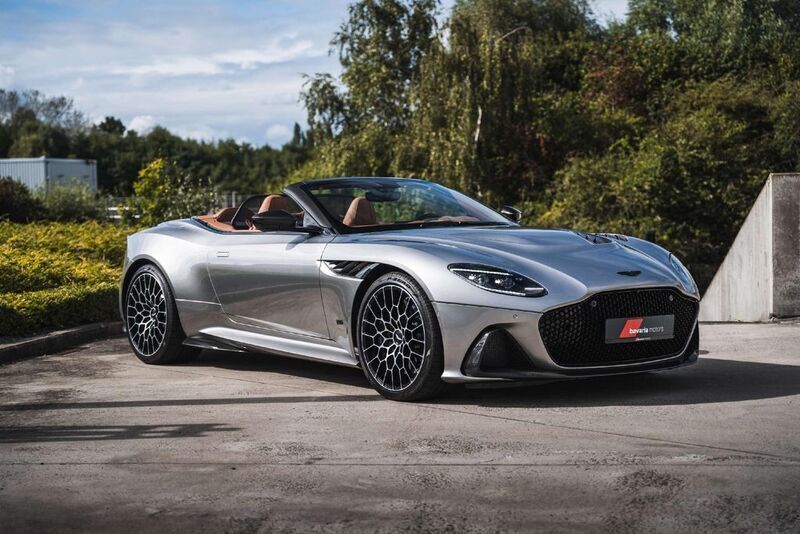 Braun Gebraucht 2023 Aston Martin DBS Cabrio | 449.900 € - Bild 1/4