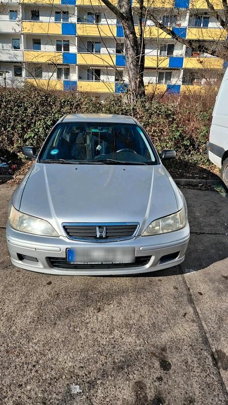 Gebraucht Honda Civic 136 PS (100 kW) 2000 Silber Limousine