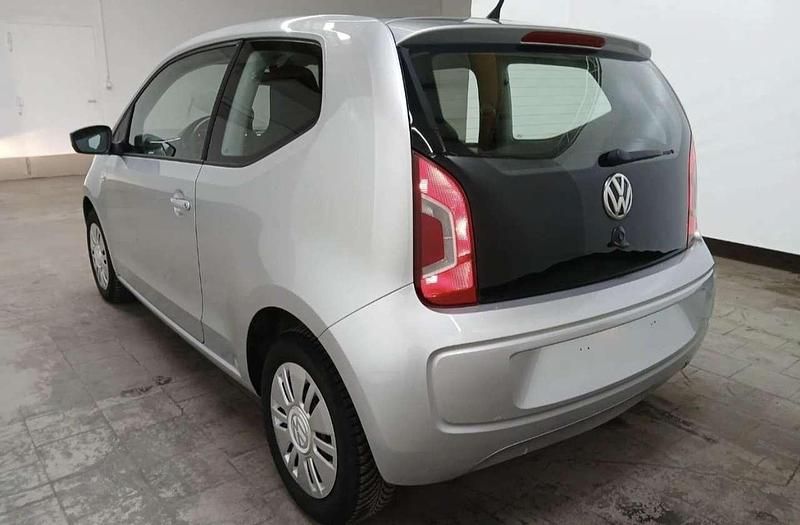 Gebraucht VW up! move up! 60 PS (44 kW) 2016 Light silver metallic Kleinwagen