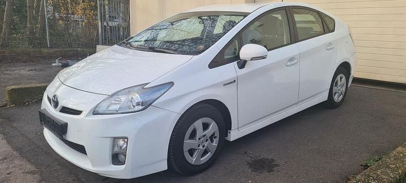 Weiß Gebraucht 2009 Toyota Prius Limousine | 6.900 € (Fairer Preis) - Bild 1/4