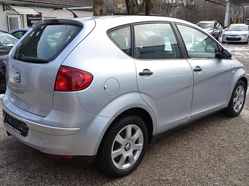 Gebraucht Seat Altea Reference 102 PS (75 kW) 2006 Grau Van / Kleinbus