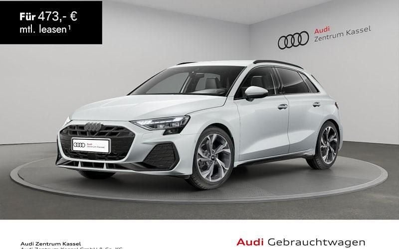 Weiß Gebraucht 2025 Audi A3 Sportback S-Line Limousine | 37.390 € (Superpreis) - Bild 1/4