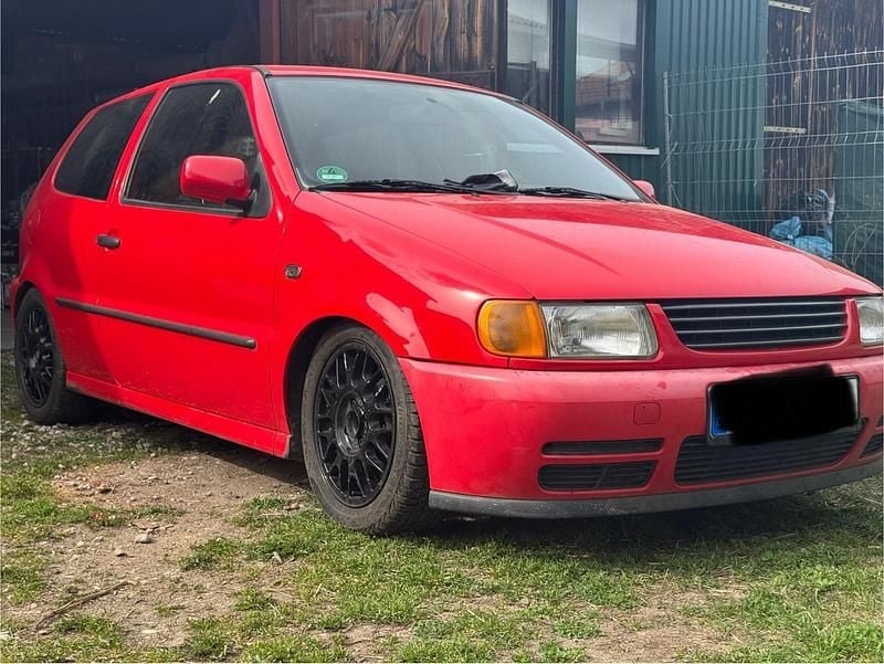 Rot Gebraucht 1997 VW Polo Kleinwagen | 950 € (Guter Preis) - Bild 1/4