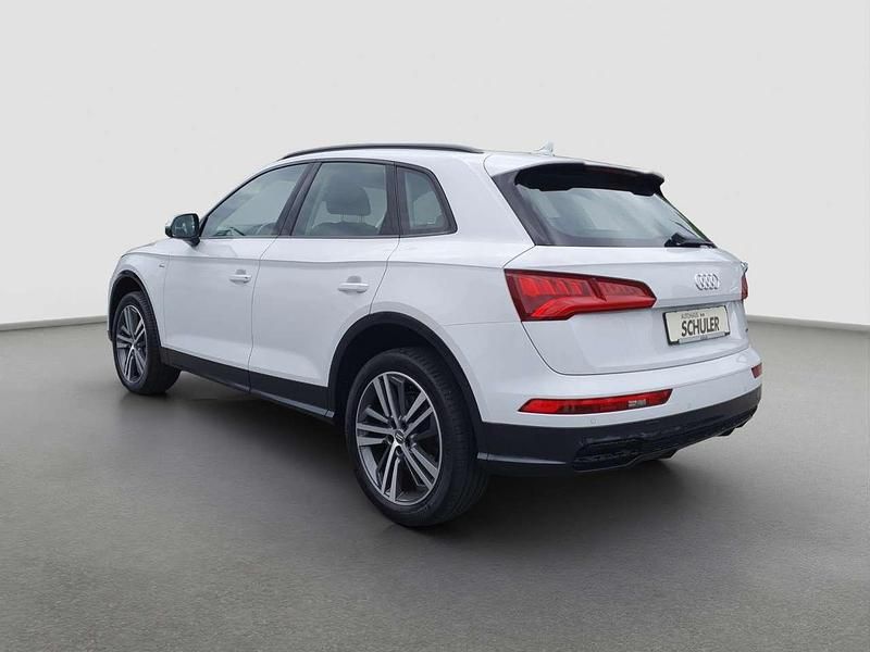 Gebraucht Audi Q5 Sport 190 PS (139 kW) 2020 Weiß gletscherweiß metallic metallic SUV