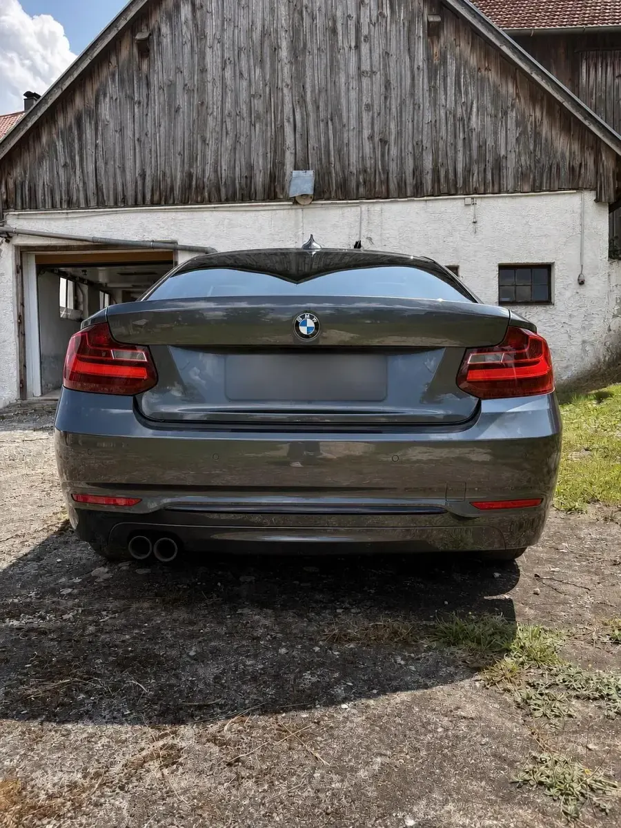 Gebraucht BMW 220 M Sport 190 PS (139 kW) 2015 Grau Coupé