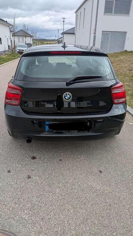 Gebraucht BMW 116 Sport Line 136 PS (100 kW) 2012 Schwarz Kleinwagen