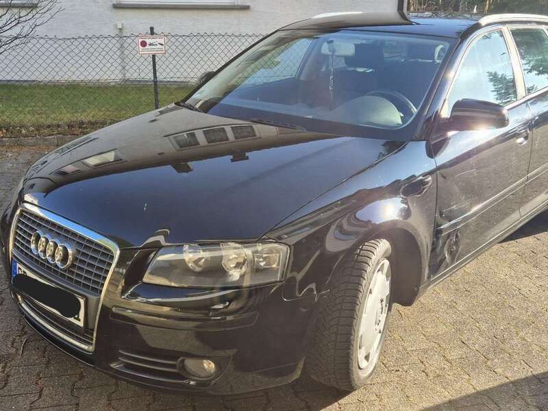 Schwarz Gebraucht 2007 Audi A3 Sportback Limousine | 3.800 € (Fairer Preis) - Bild 1/4