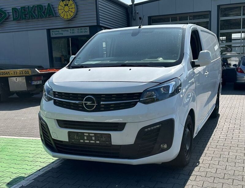 Weiß Gebraucht 2020 Opel Vivaro Edition Van | 11.290 € (Superpreis) - Bild 1/4