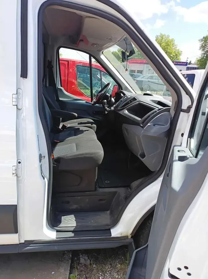 Używany Ford Transit Basis 155 KM (114 kW) 2015 Wiss Minivan
