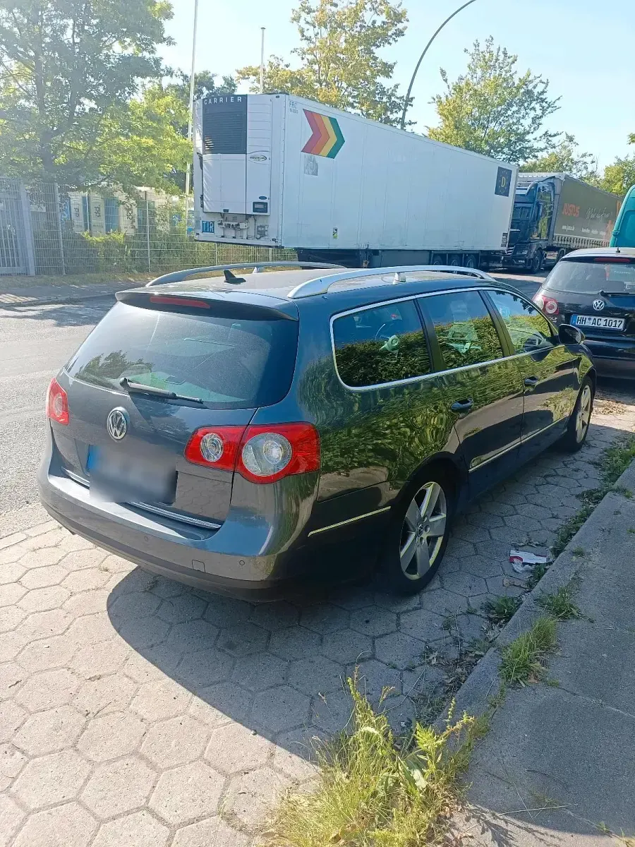 Gebraucht VW Passat Highline 160 PS (117 kW) 2009 Grau Kombi