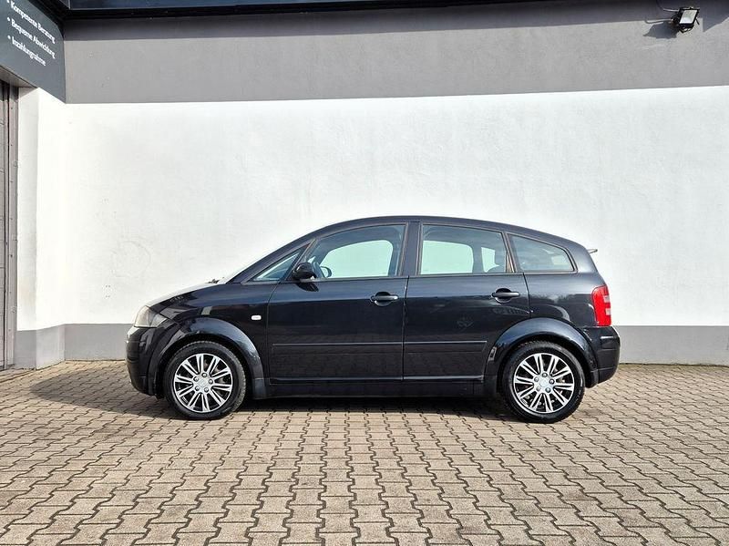 Gebraucht Audi A2 75 PS (55 kW) 2001 Schwarz Kleinwagen