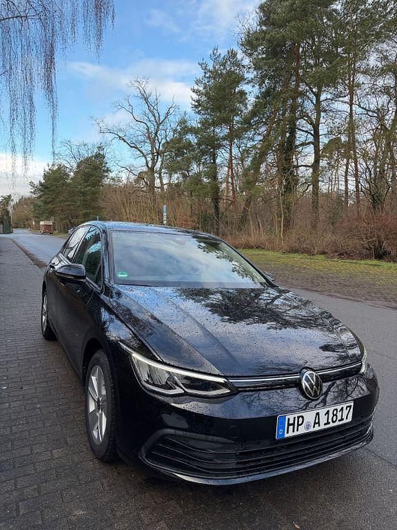 Gebraucht VW Golf VIII 116 PS (85 kW) 2021 Schwarz Limousine