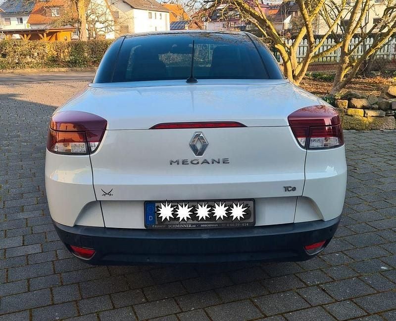 Gebraucht Renault Mégane Cabriolet Luxe 131 PS (96 kW) 2010 Weiß Cabrio
