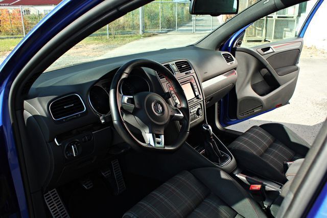 Gebraucht VW Golf VI GTI 287 PS (211 kW) 2010 Blau metallic Kleinwagen