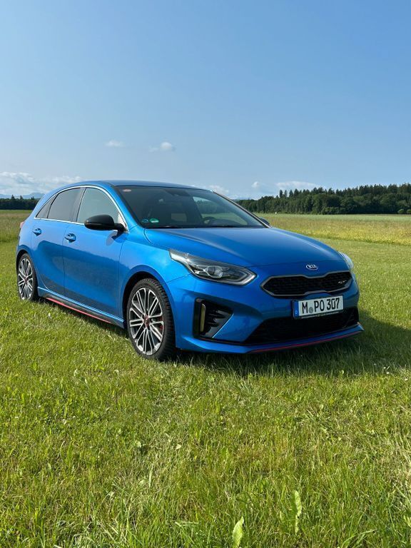 Blau Gebraucht 2019 Kia Ceed GT Limousine | 19.900 € (Guter Preis) - Bild 1/4