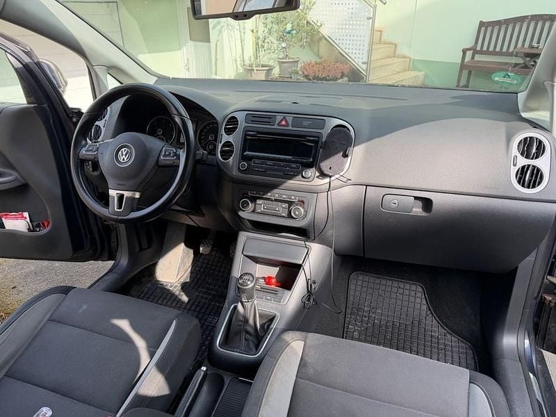 Gebraucht VW Golf Plus Cross 140 PS (102 kW) 2014 Van / Kleinbus