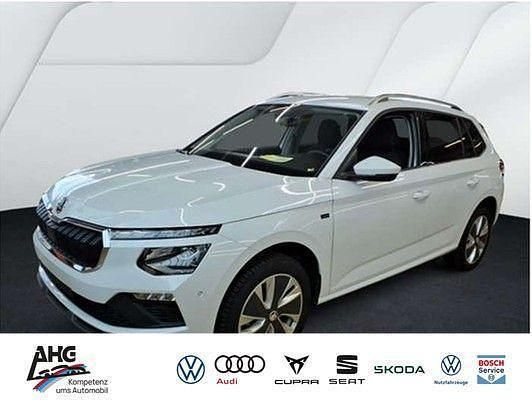 Weiß Gebraucht 2024 Skoda Kamiq Selection SUV | 26.989 € (Etwas zu teuer) - Bild 1/3