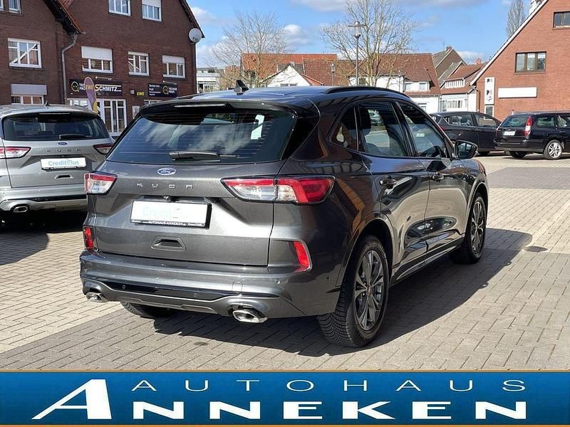 Gebraucht Ford Kuga ST-Line 120 PS (88 kW) 2024 Grau SUV