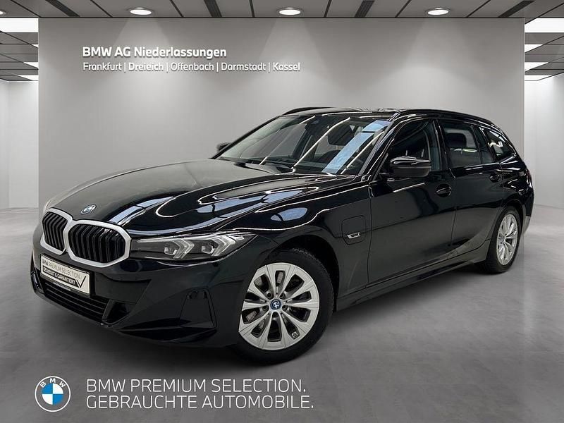 Schwarz Gebraucht 2022 BMW 320e Limousine | 30.670 € (Fairer Preis) - Bild 1/4