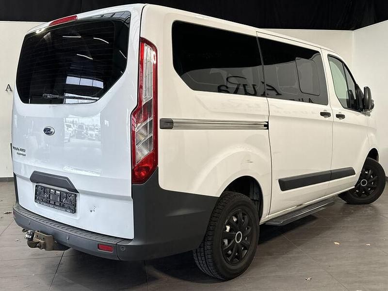 Gebraucht Ford Tourneo 125 PS (91 kW) 2014 Weiß Van / Kleinbus
