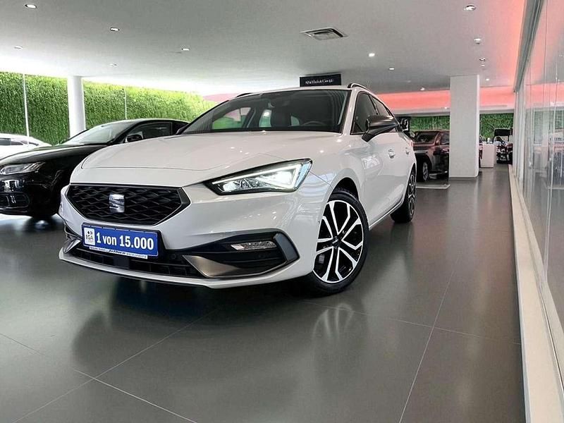 Nevada weiss Gebraucht 2021 Seat Leon FR Kombi | 18.900 € (Fairer Preis) - Bild 1/4