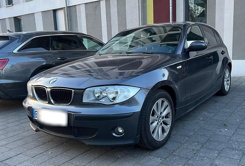 Gebraucht BMW 118 129 PS (94 kW) 2005 Grau Kleinwagen