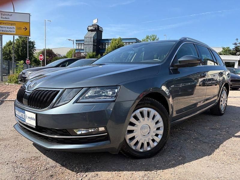 Grau Gebraucht 2020 Skoda Octavia Style Kombi | 12.999 € (Guter Preis) - Bild 1/4