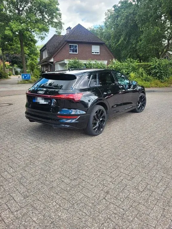 Gebraucht Audi e-tron S-Line 230 kW (313 PS) 2021 Schwarz SUV