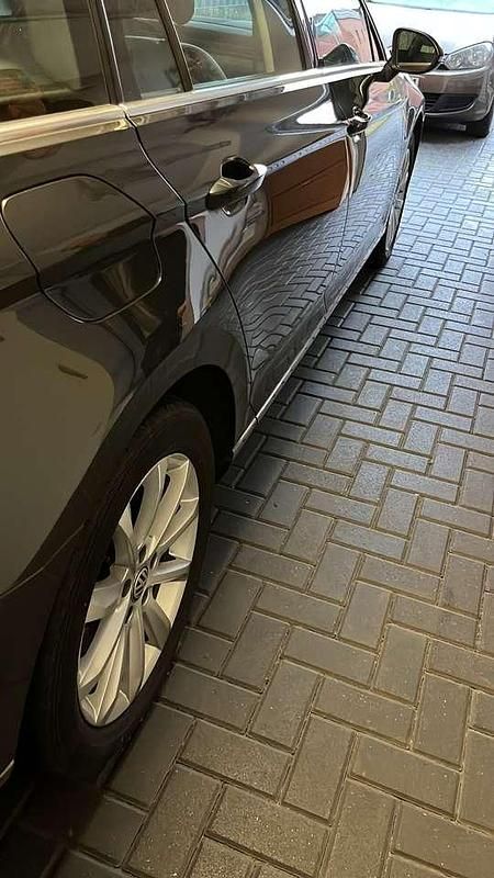Gebraucht VW Passat Highline 190 PS (139 kW) 2017 Kombi