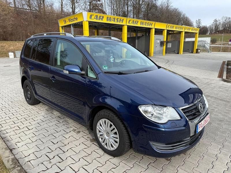 Gebraucht VW Touran United 140 PS (102 kW) 2009 Blau Van / Kleinbus
