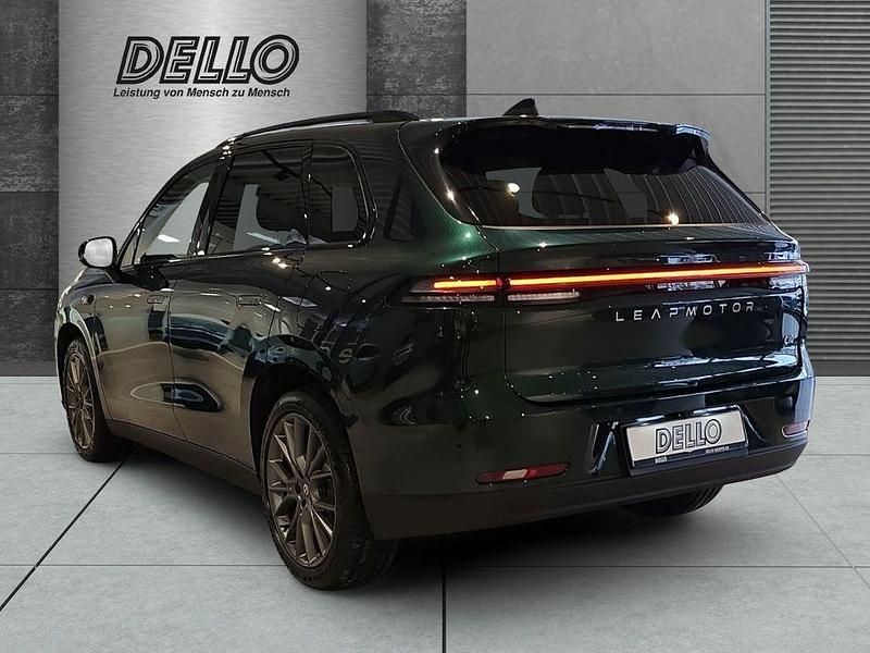 Neu Leapmotor C10 215 PS (158 kW) 2026 Gruen SUV