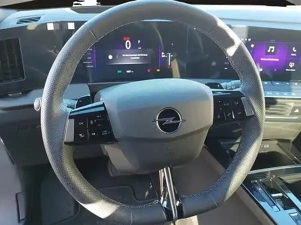 Gebraucht Opel Astra 145 PS (106 kW) 2025 Grafik grau (uni) Kombi