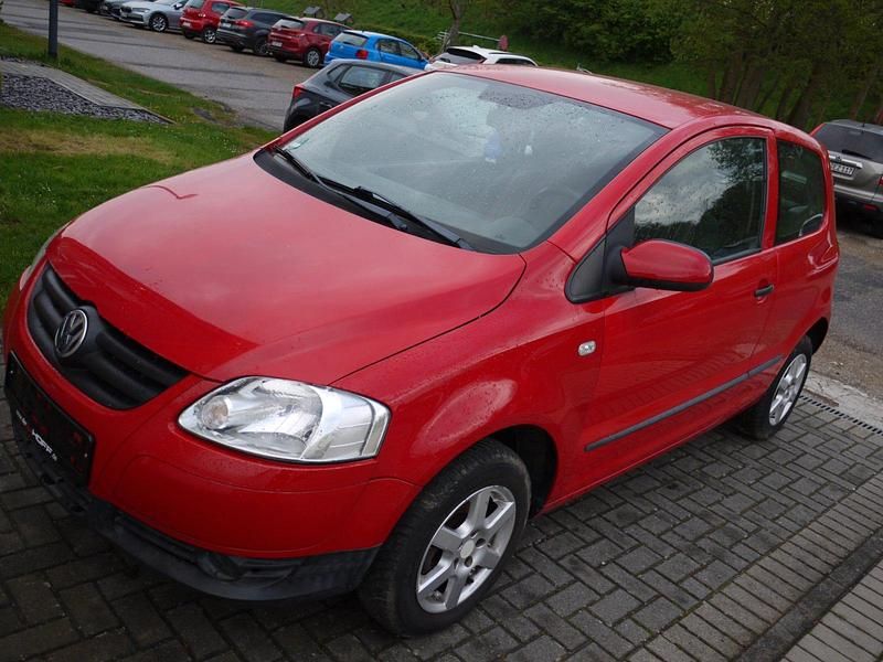 Usata VW Fox 54 CV (39 kW) 2006 Rosso Utilitaria