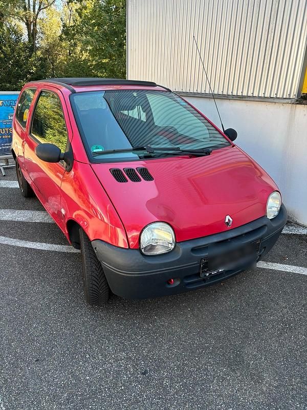 Rot Gebraucht 2003 Renault Twingo Kleinwagen | 1.150 € - Bild 1/4