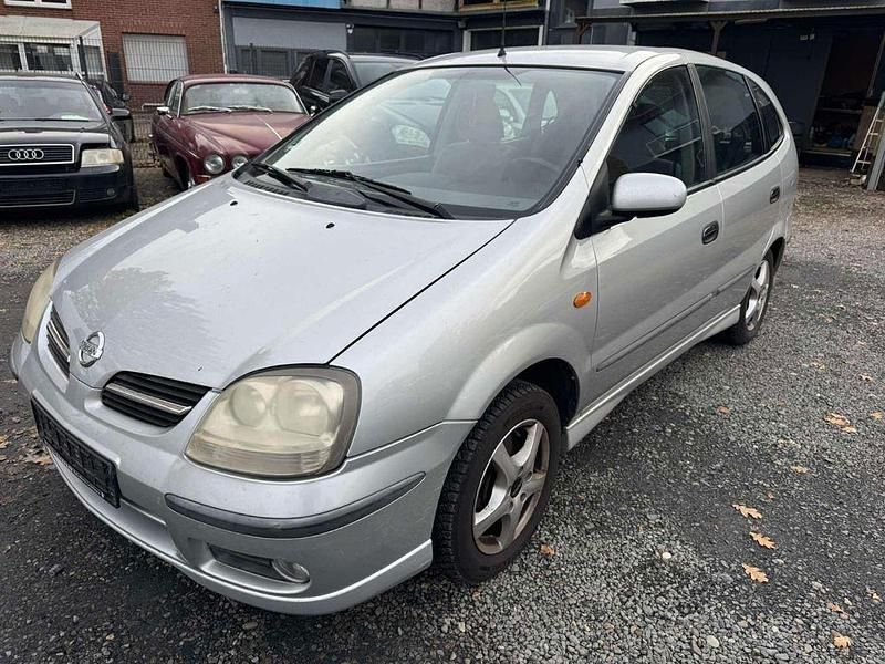 Gebraucht Nissan Almera Tino Acenta+ 116 PS (85 kW) 2005 Silver (m) Van / Kleinbus