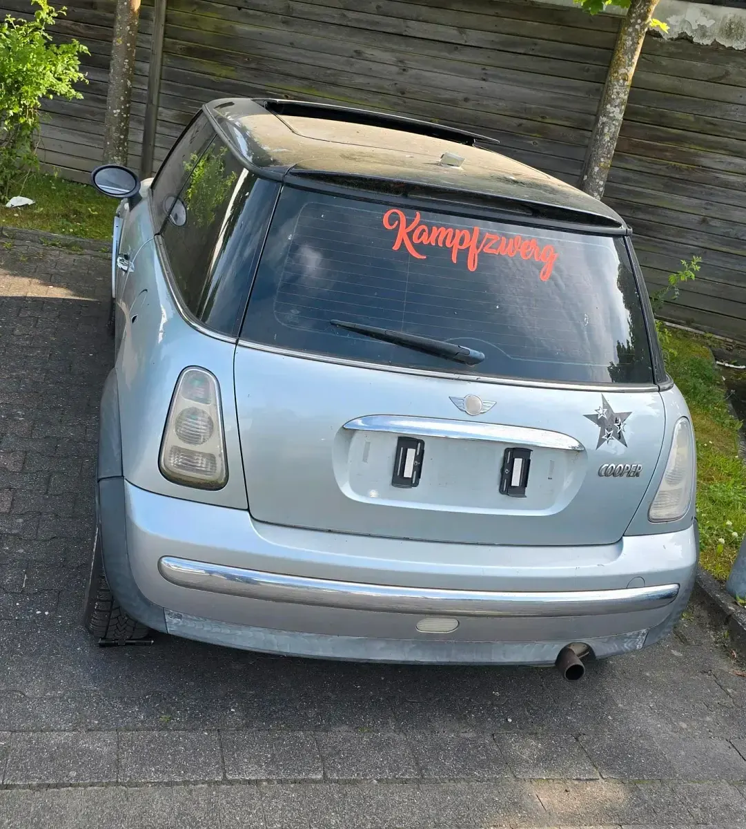Käytetty Mini Cooper 116 HP (85 kW) 2001 Hopea Viistoperä