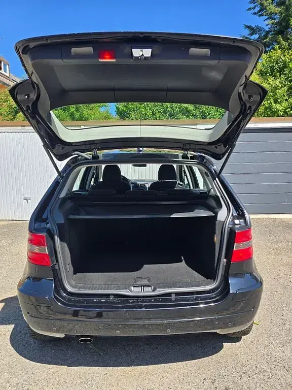Gebraucht Mercedes B150 95 PS (69 kW) 2006 Schwarz Van / Kleinbus