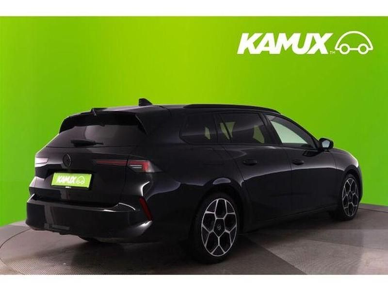 Gebraucht Opel Astra Ultimate 131 PS (96 kW) 2024 Black pearl paint/pearlescent metallic ext trim type Kombi